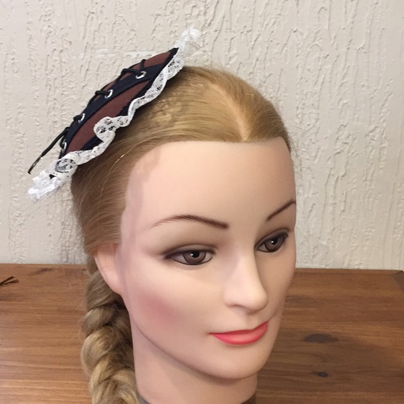 Brown with black lacing steampunk fascinator - Picture 3 of 8